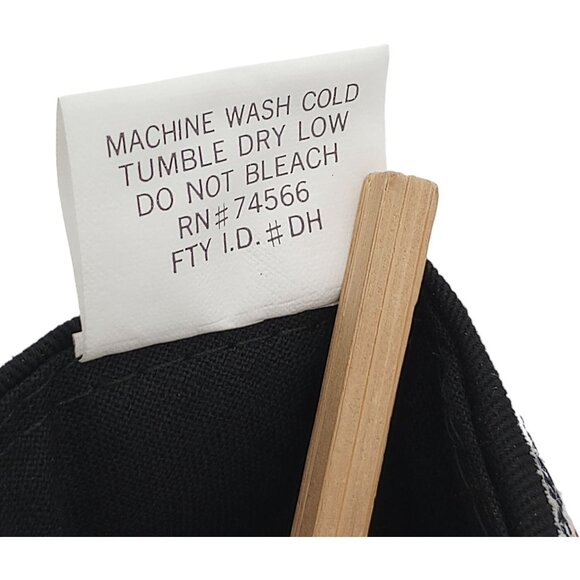 1990s Marlboro Side Script Bronco Snapback Hat Black Cap Logo Cowboy Vintage - Picture 9 of 9